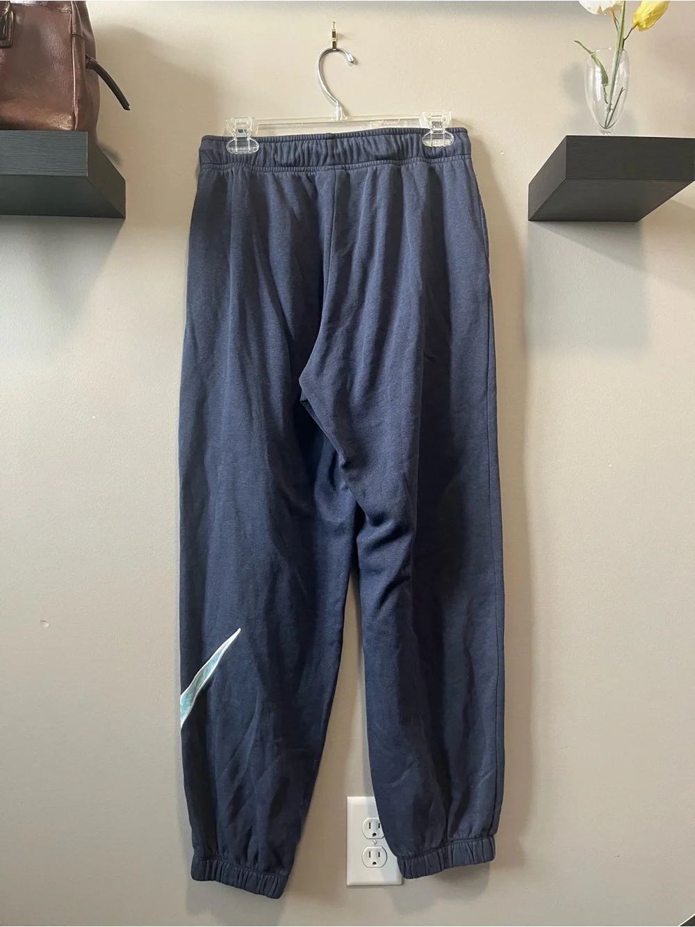 Nike Sportswear Easy Fleece Joggers Navy Sweatpants with Aqua Swoosh Accent